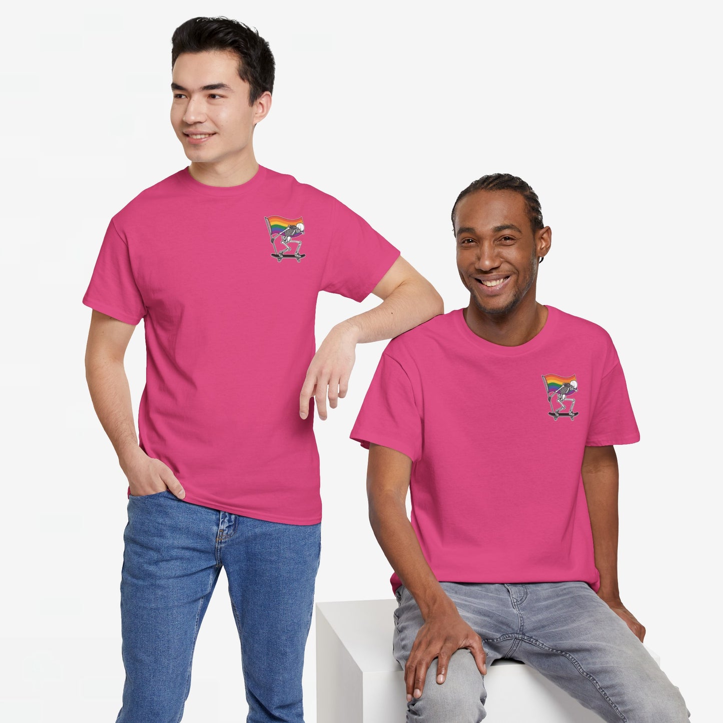 Gay Pride T-shirt - Skelet Pride Regenboog Flag - Back Print - Oversized #71