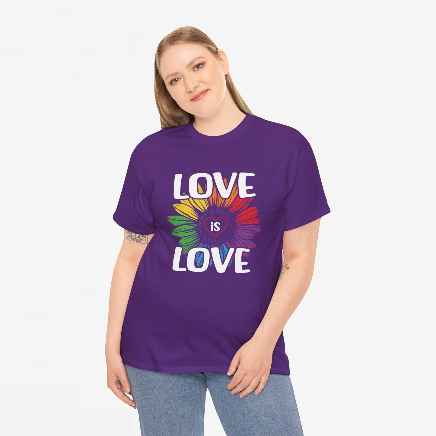 Gay Pride T-shirt - Love is Love - Oversized #65