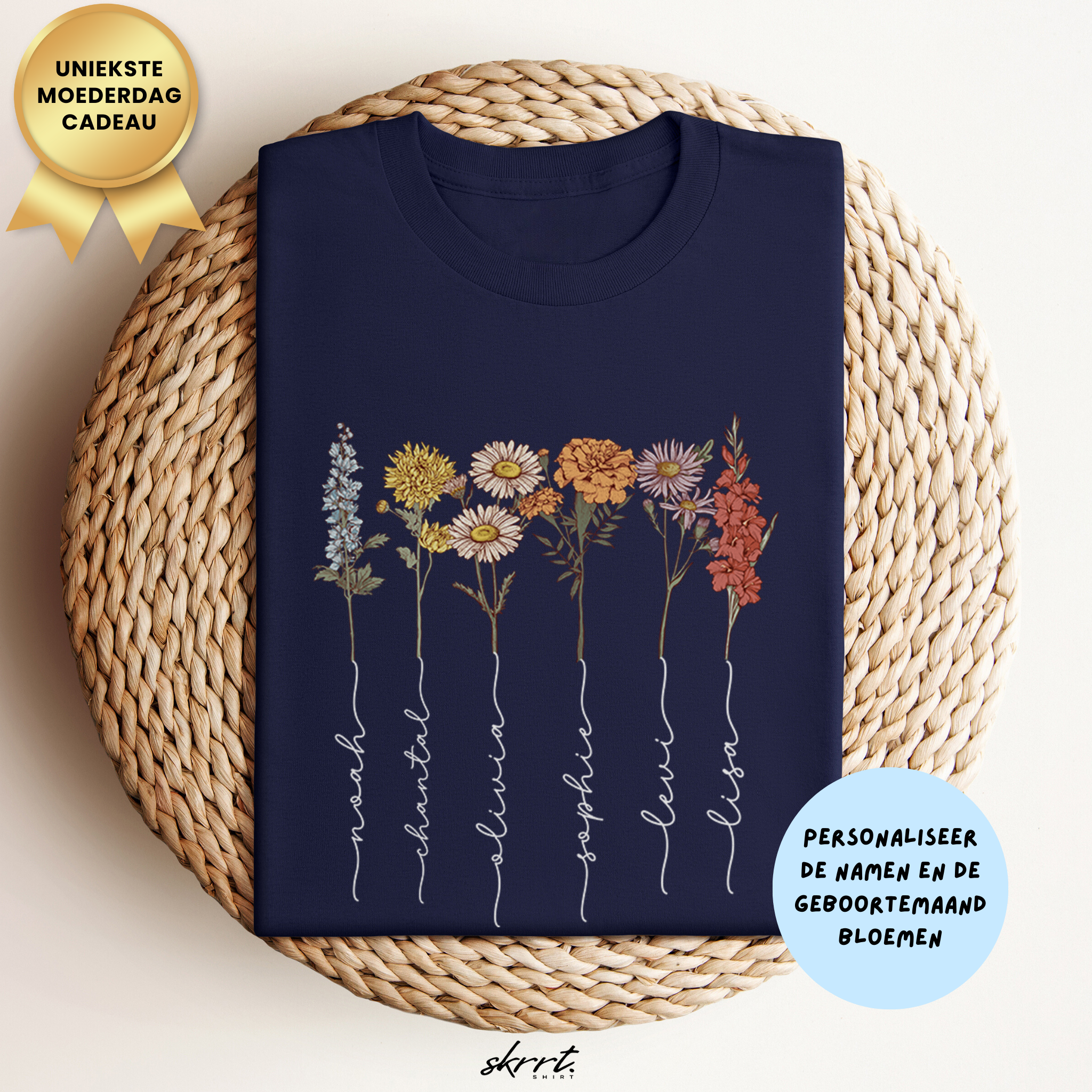 Gepersonaliseerde Moederdag Mama Cadeau - T-shirt - Geboortemaand bloemen met namen (witte tekst)
