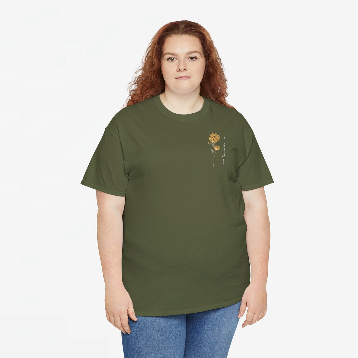 T-shirt donkergroen met kleine bloemprint in goudgeel op de borst