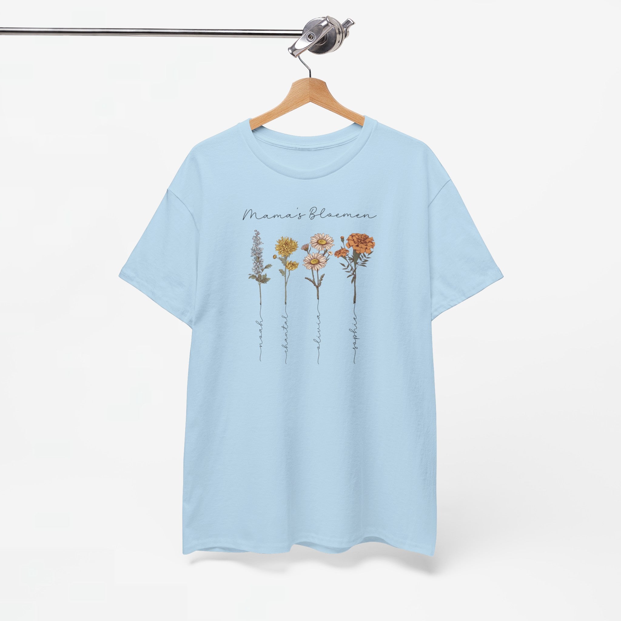 Gepersonaliseerde Moederdag Mama Cadeau - T-shirt - Mama's bloemen met namen en geboortemaand bloemen (zwarte tekst)