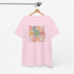 Roze T-shirt op hanger met ronde hals en tekstprint “BEST MOM EVER”