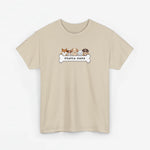 Oversized t-shirt zandkleur met kleine print van honden en tekst “Honden Mama”