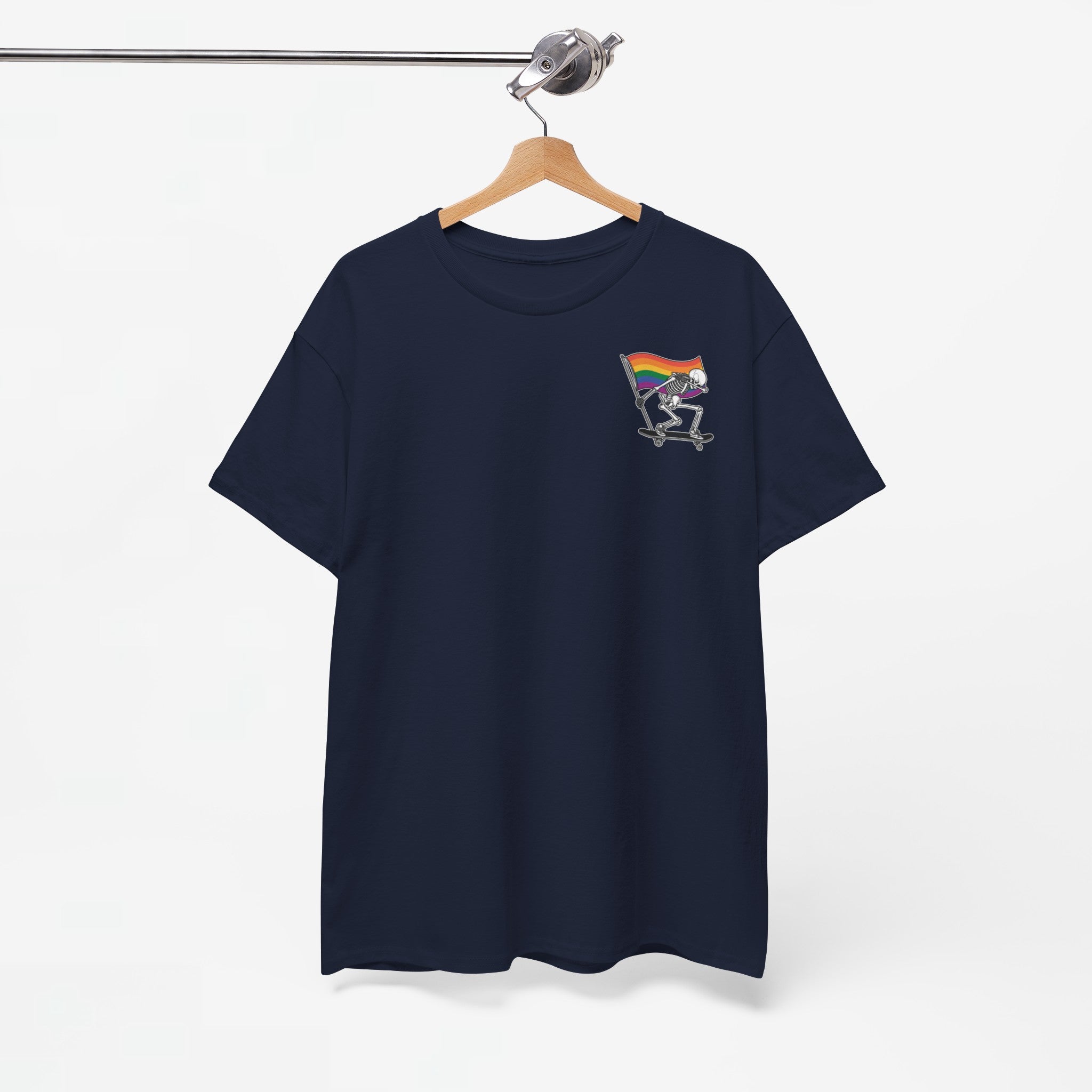 Gay Pride T-shirt - Skelet Pride Regenboog Flag - Back Print - Oversized #71