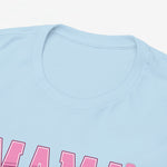 Lichtblauw oversized T-shirt met ronde hals en gedeeltelijke opdruk MAMA² met hondjes.