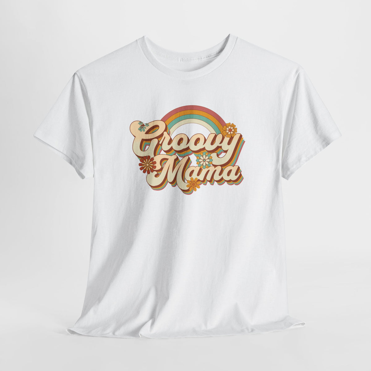Oversized witte t-shirt met Groovy Mama regenboogprint en bloemen op de borst