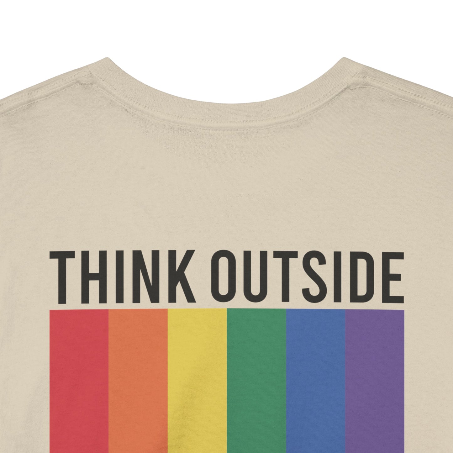 Gay Pride T-shirt - Think Outside The Box (zwarte tekst) - Back Print - Oversized #29