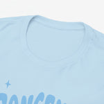 Lichtblauwe T-shirt kraag met ronde hals en boord, opdruk deels buiten beeld