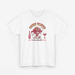 Witte T-shirt met rode cartoonprint met tekst en wijnglas op de borst