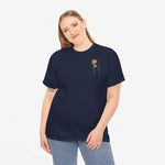 T-shirt navy met kleine goudgele bloemprint op de borst