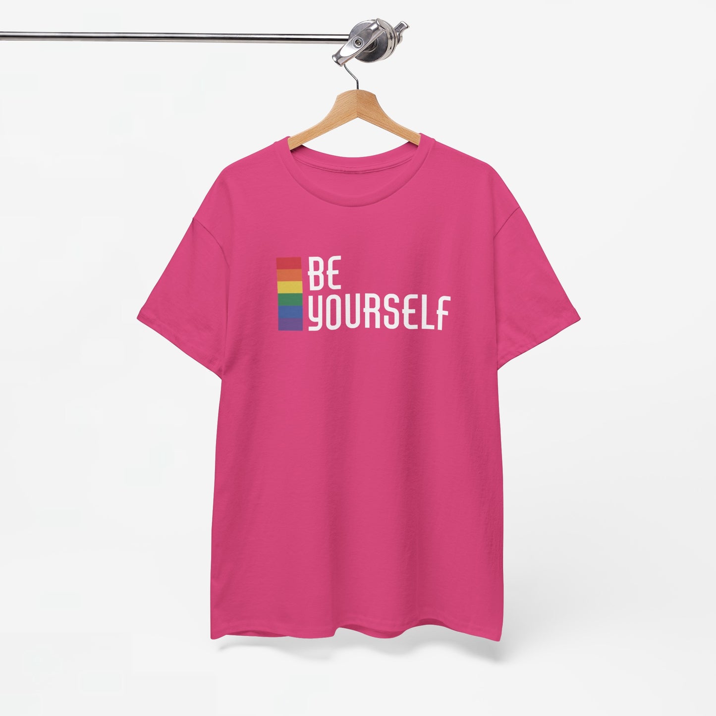 Gay Pride T-shirt - Be Yourself (witte tekst) - Oversized #24