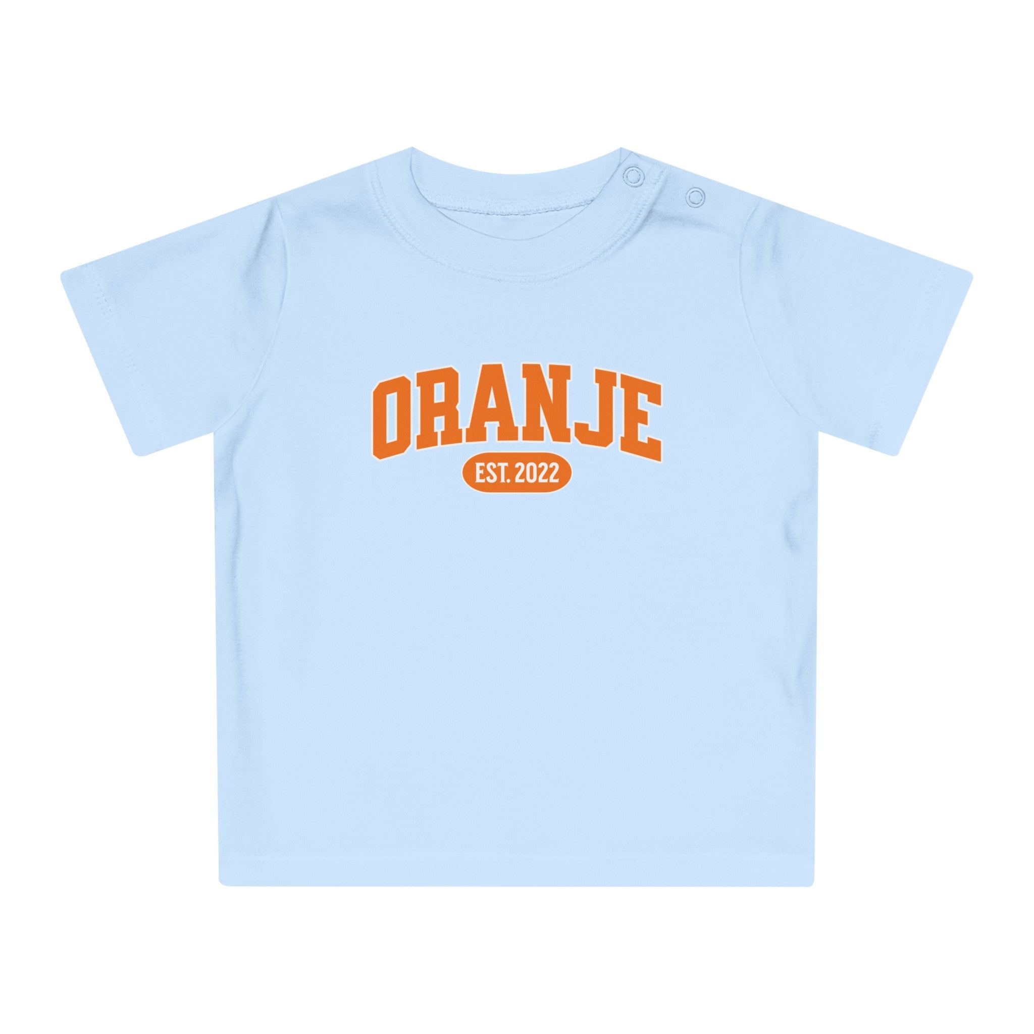 Baby T-shirt voor EK, WK en Koningsdag - Personaliseer met EST Jaar  - ORANJE (Voorkant)