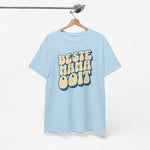 Lichtblauwe T-shirt met voorop 'Beste Mama Ooit' tekstprint, aan kleerhanger