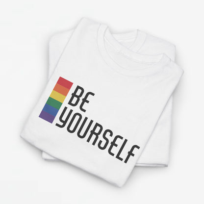 Gay Pride T-shirt - Be Yourself (zwarte tekst) - Oversized #25