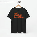 Zwart T-shirt met voorprint 'kan alcohol bevattten.'