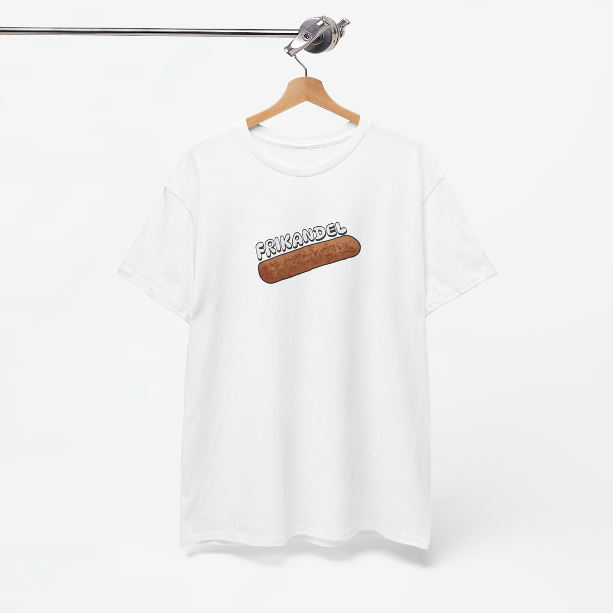 Oversized witte T-shirt met frikandel print op de borst
