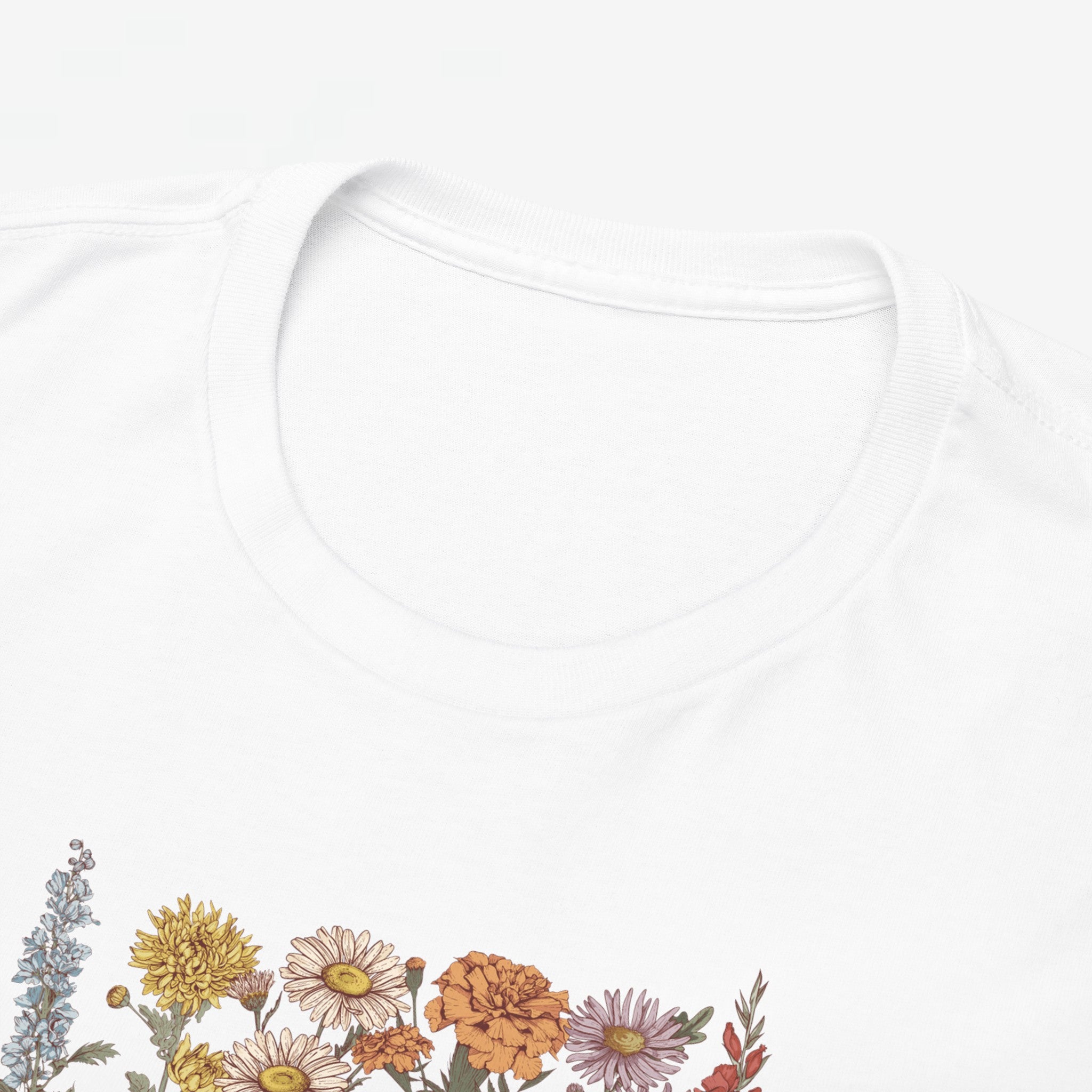 Gepersonaliseerde Moederdag Mama Cadeau - T-shirt - Geboortemaand bloemen met namen