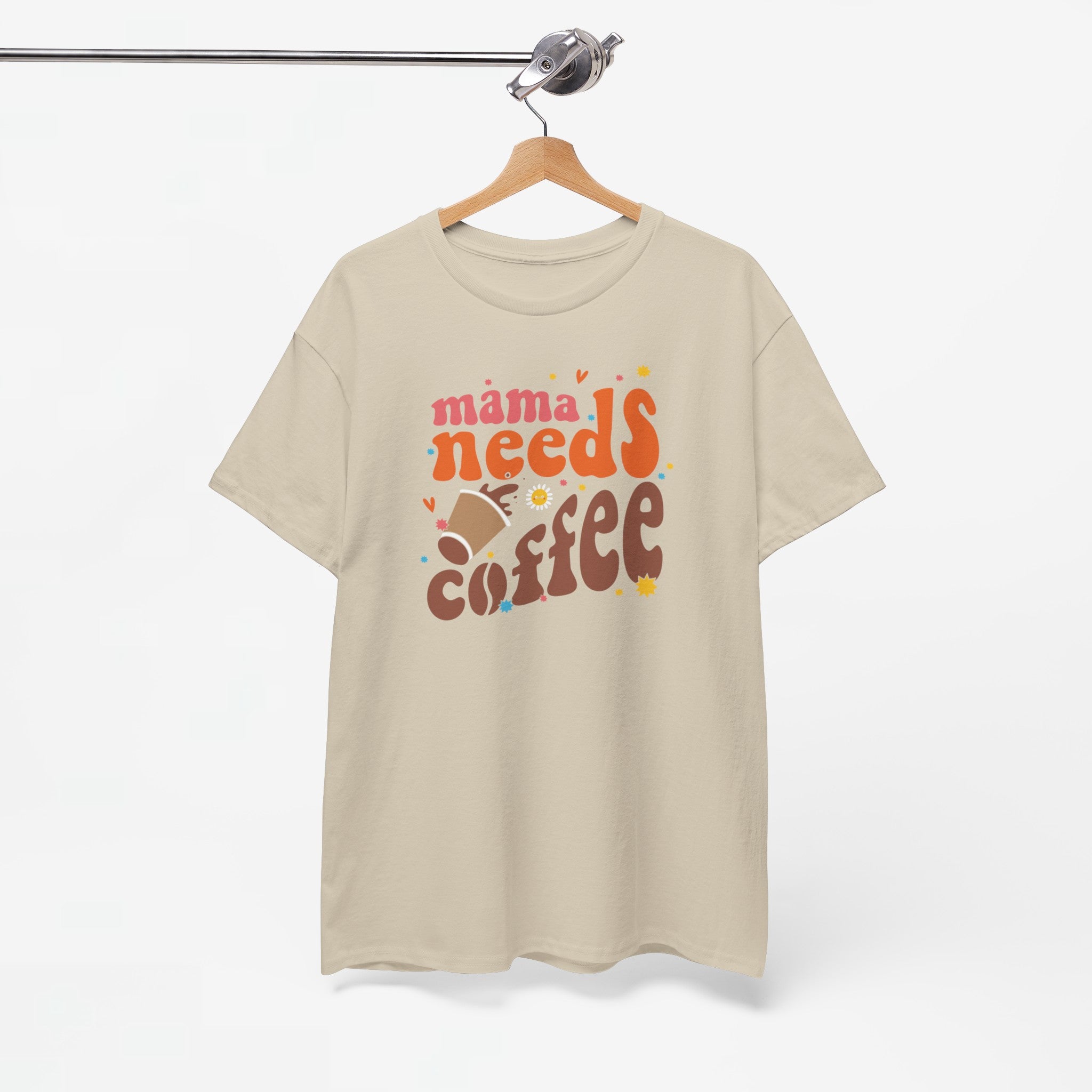 Moederdag Mama Cadeau - T-shirt - Mama Needs Coffee - Oversized - #22