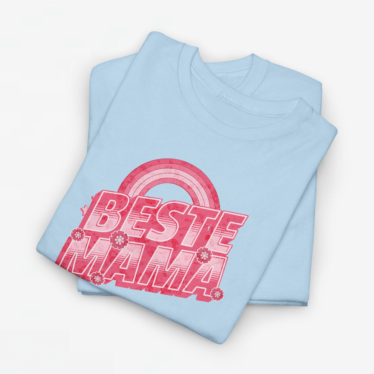 Lichtblauw oversized t-shirt met grote opdruk “BESTE MAMA” en regenboogcirkel