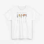 Wit T-shirt met bloemen- en namenprint op de borst, ronde hals, korte mouwen