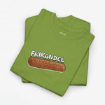 Groen T-shirt met frontprint van frikandelworst en ronde hals.