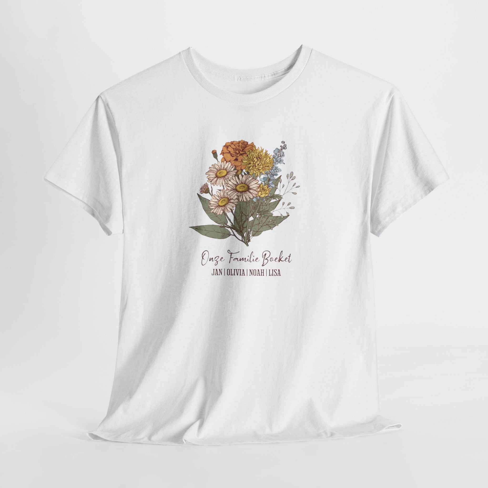 Gepersonaliseerde Moederdag Mama Cadeau - T-shirt - Ons familieboeket met namen en geboortemaand bloemen