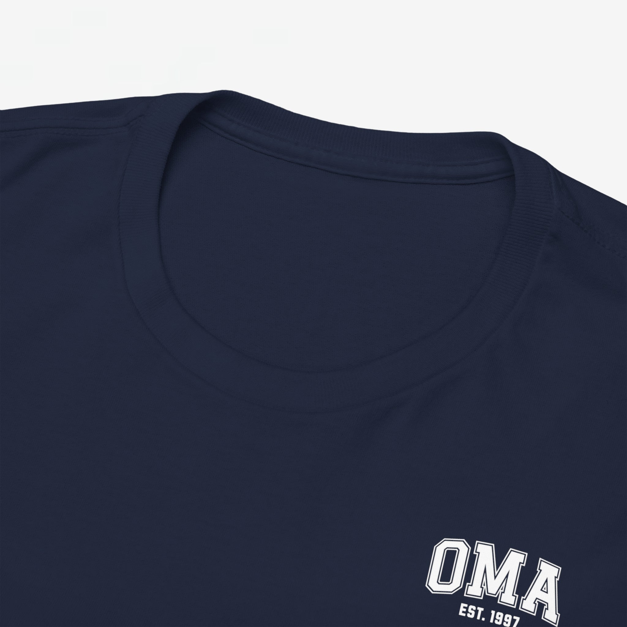 Gepersonaliseerde Moederdag Mama Cadeau - T-shirt - OMA kleine print - EST [Jaar]