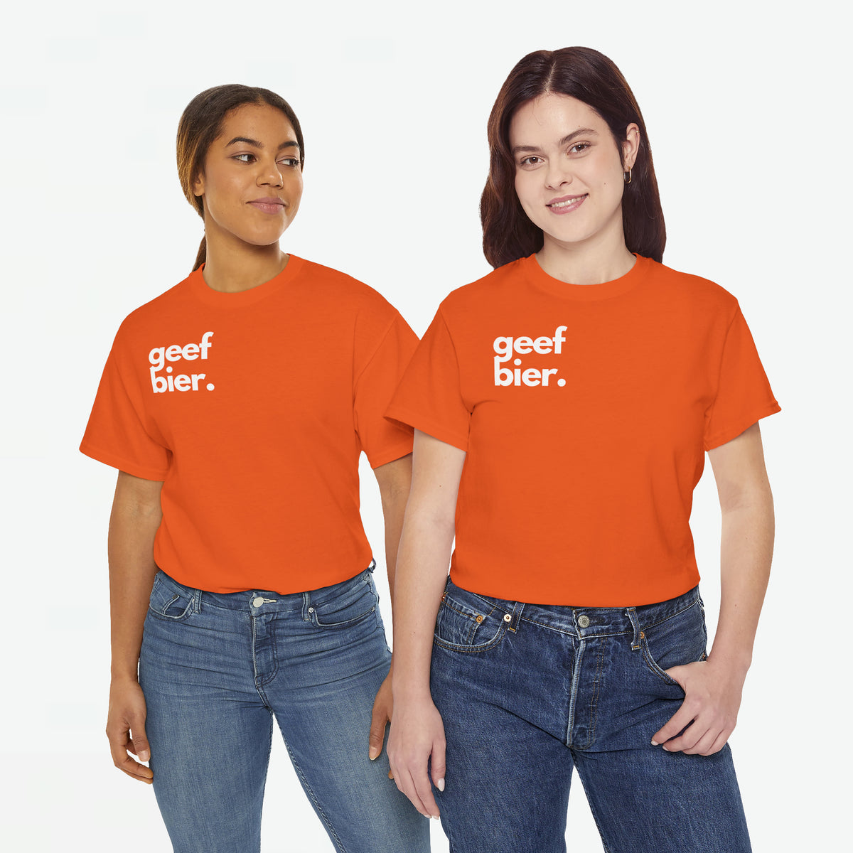 Oranje oversized T-shirt met witte 'geef bier.' voorprint.