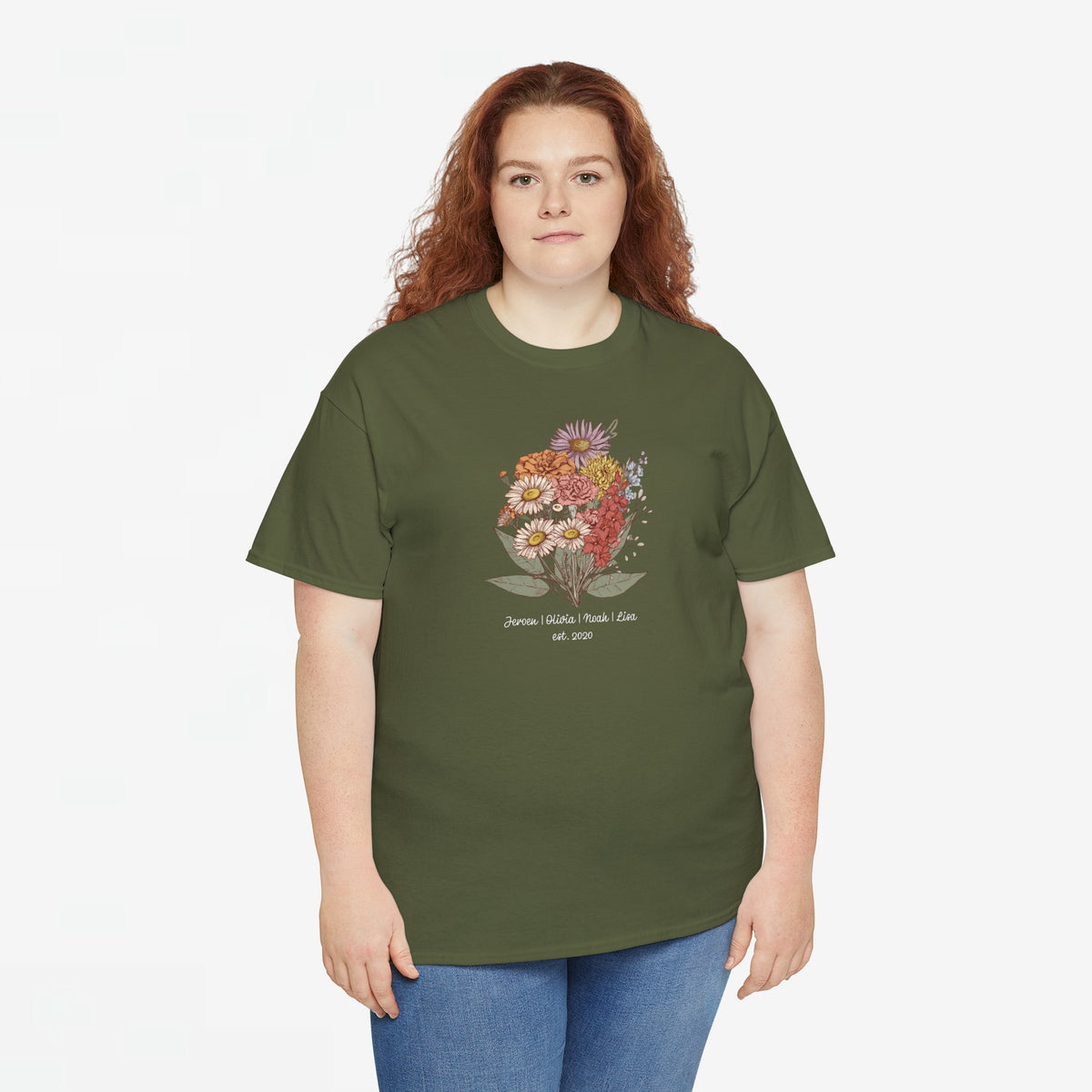 Militairgroene t-shirt met bloemenboeketprint op de borst