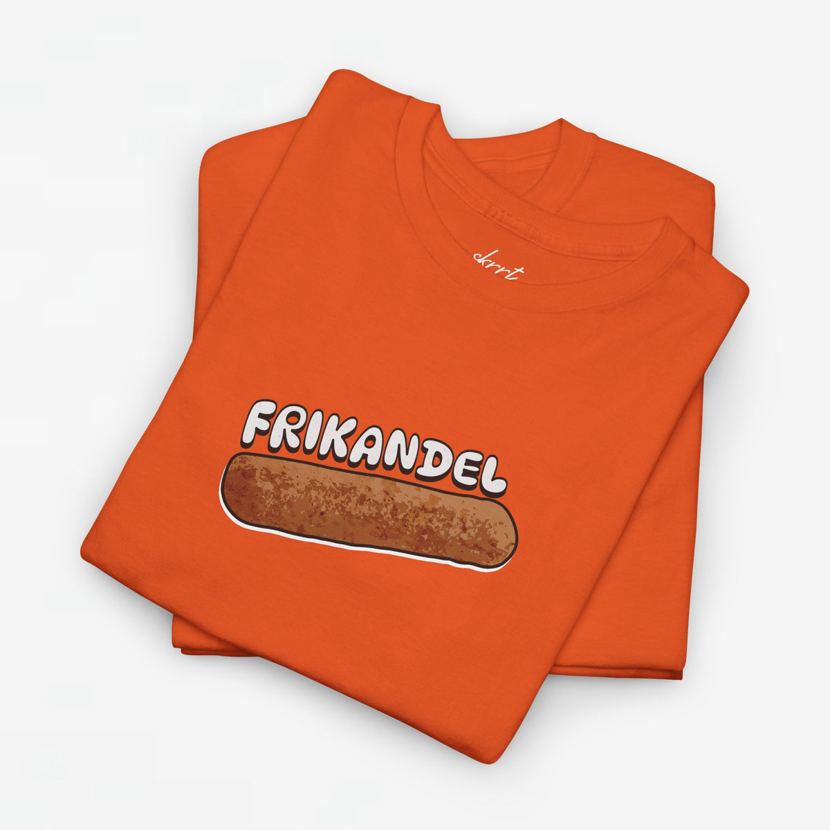 Opgevouwen oranje oversize T-shirt met grote frikandel-frontprint