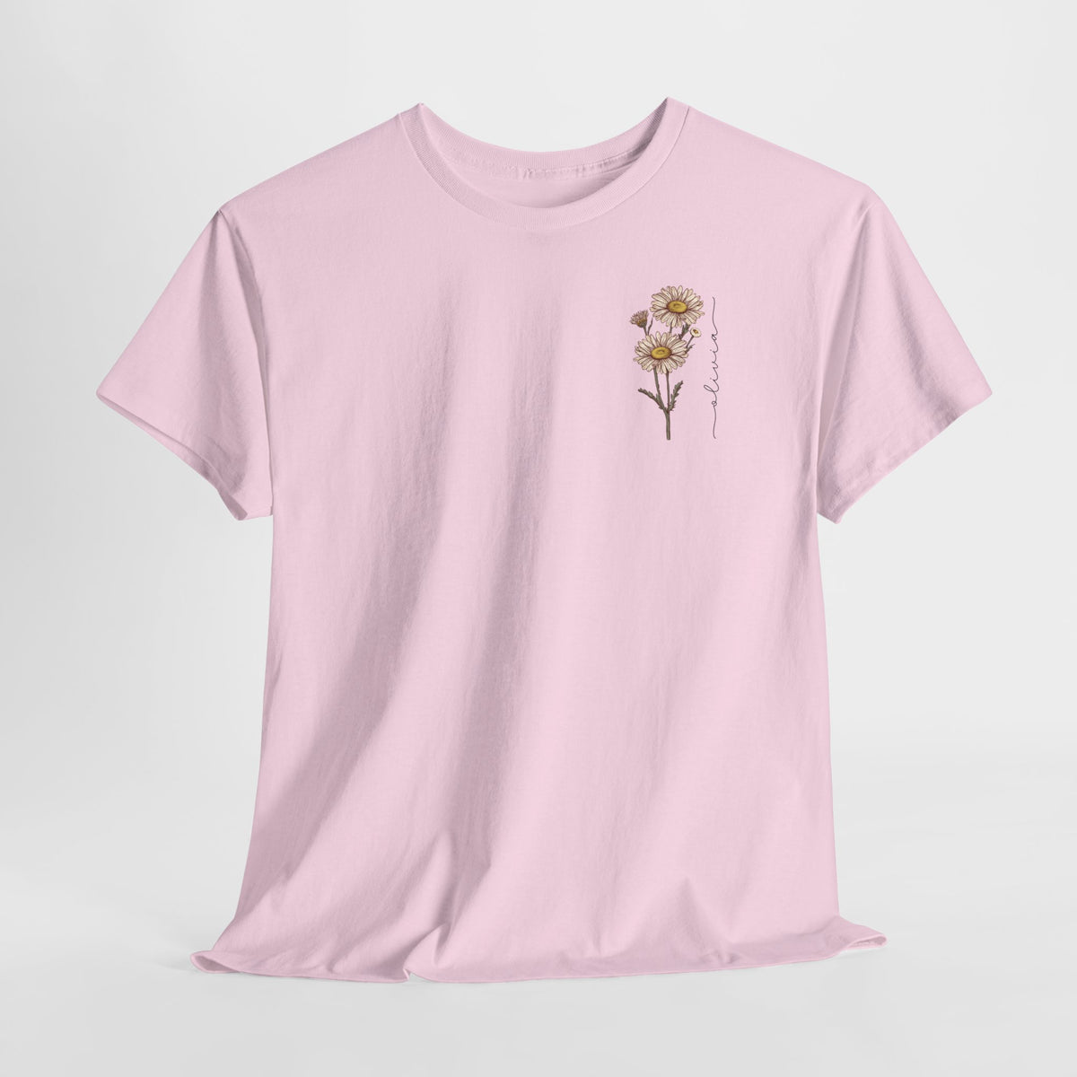Roze T-shirt met kleine bloemetjesprint op de borst