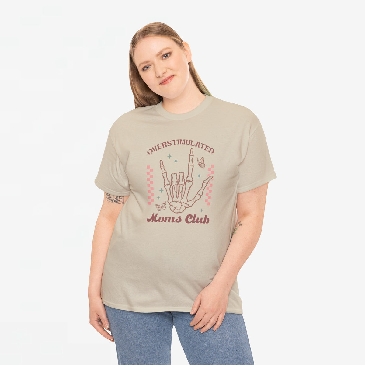 Zandkleurige oversized t-shirt met handprint-graphic en 'Moms club'-tekst voorop