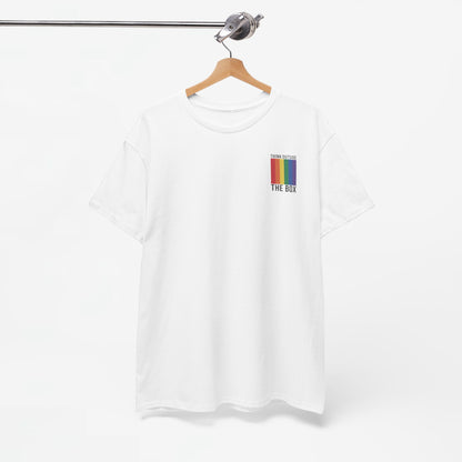 Gay Pride T-shirt - Think Outside The Box (zwarte tekst) - Back Print - Oversized #29