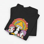 Zwart oversize T-shirt met regenboog- en paddenstoelprint met bloemen