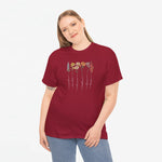 Dames T-shirt bordeaux met bloemenprint en namen in wit en geel op de borst