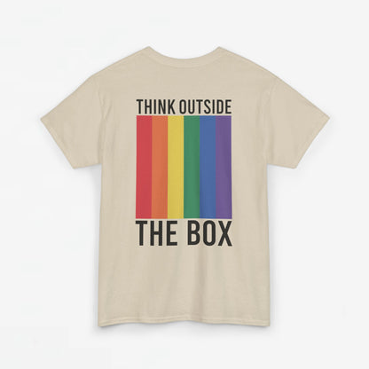 Gay Pride T-shirt - Think Outside The Box (zwarte tekst) - Back Print - Oversized #29