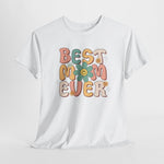 Witte T-shirt met kleurrijke bloemenprint en tekst "BEST MOM EVER" op borst