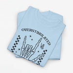 Oversized T-shirt lichtblauw met zwarte illustratie en tekst op de borst