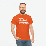 Oranje oversized T-shirt met witte frontprint 'kan alcohol bevatten.'