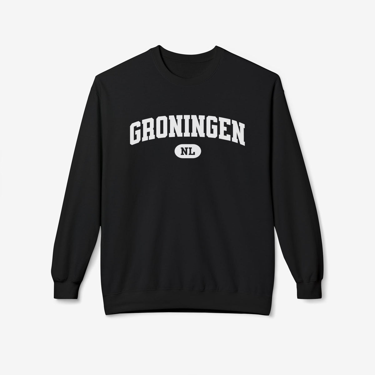 Groningen trui met ronde hals, lange mouwen en frontprint met NL-badge, zwart