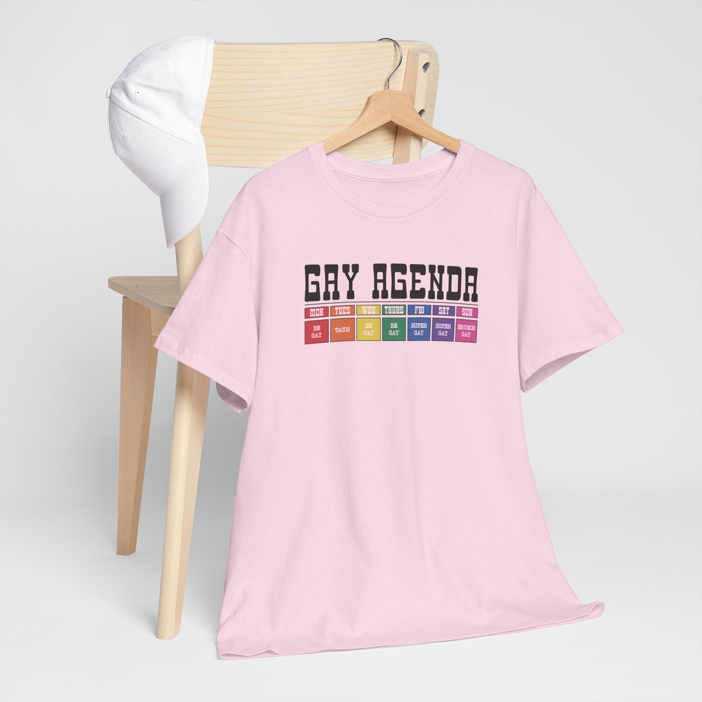 Gay Pride T-shirt - Gay Agenda (zwarte tekst) - Oversized #18