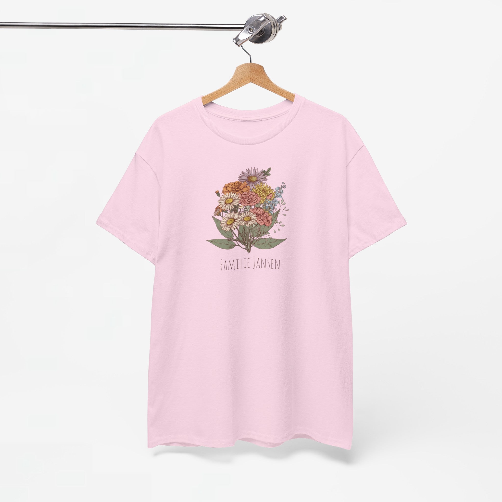 Gepersonaliseerde Moederdag Mama Cadeau - T-shirt - Familie Bloemen boeket met geboortemaand bloemen (zwarte tekst)
