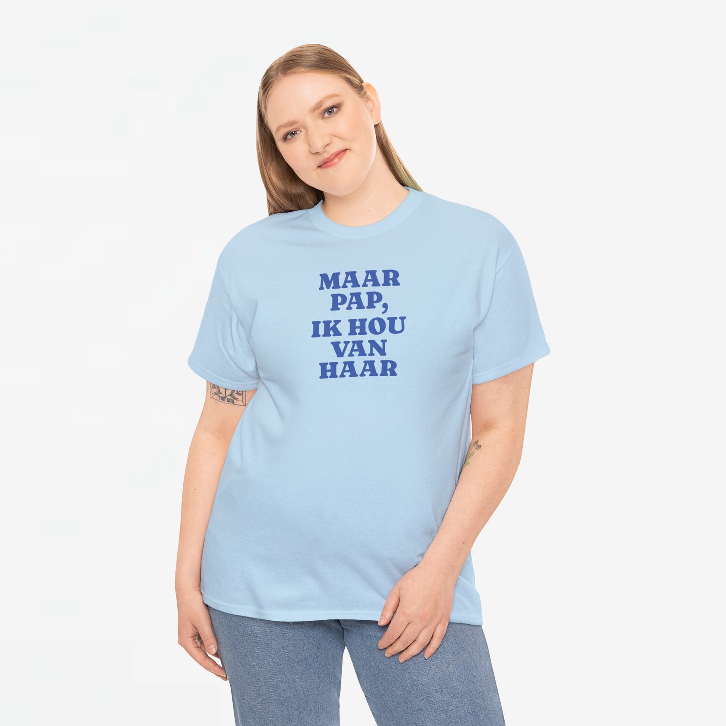 Gay Pride T-shirt -  Maar Pap, Ik Hou Van Haar (blauw tekst) - Oversized Tee