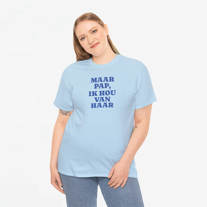 Gay Pride T-shirt -  Maar Pap, Ik Hou Van Haar (blauw tekst) - Oversized Tee