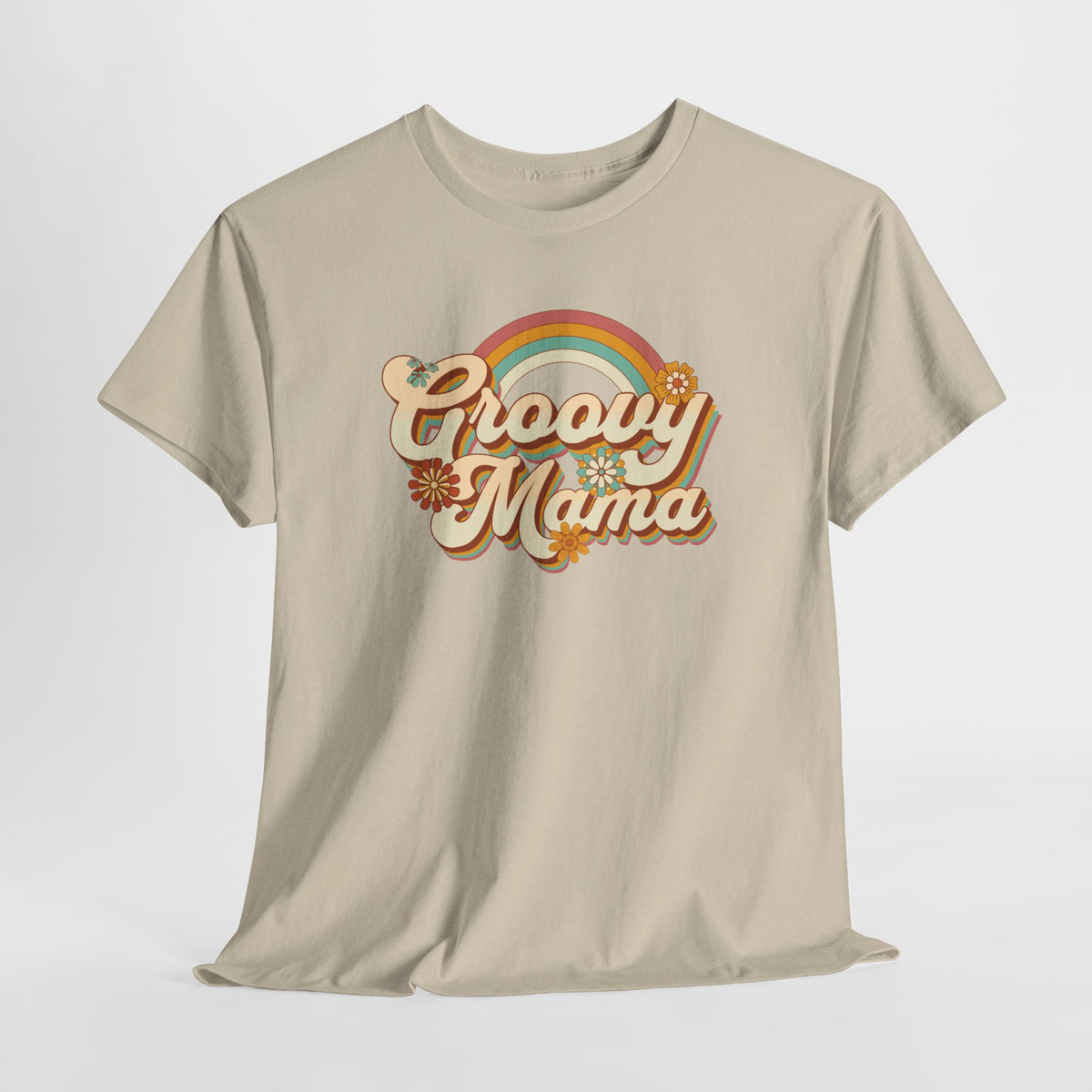 Zandkleurige t-shirt met ronde hals en 'Groovy Mama' regenboogprint