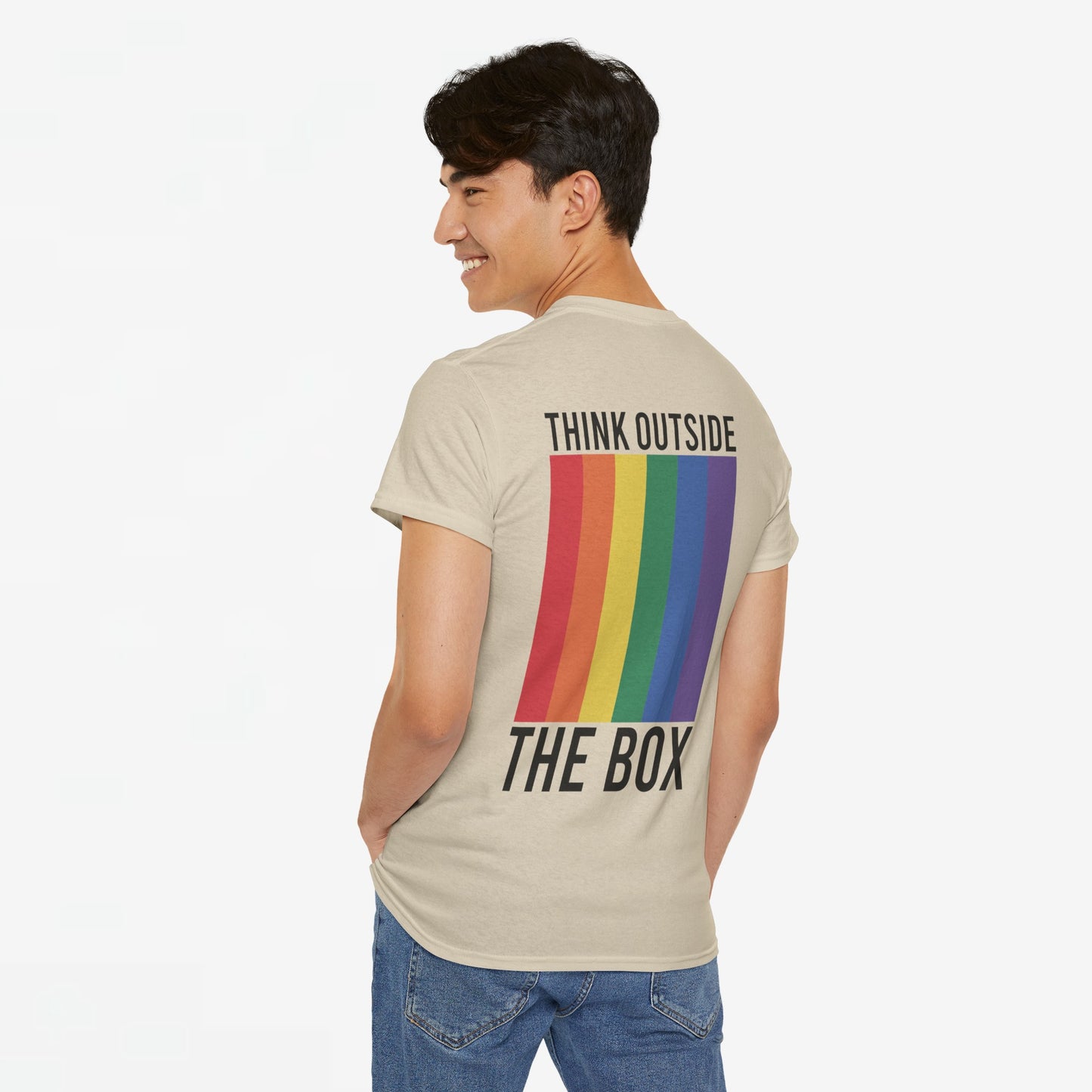 Gay Pride T-shirt - Think Outside The Box (zwarte tekst) - Back Print - Oversized #29