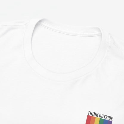 Gay Pride T-shirt - Think Outside The Box (zwarte tekst) - Back Print - Oversized #29