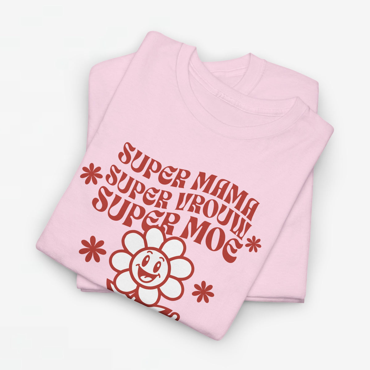 T-shirt oversized in lichtroze met rode tekstprint en bloemen rond een lachend figuur