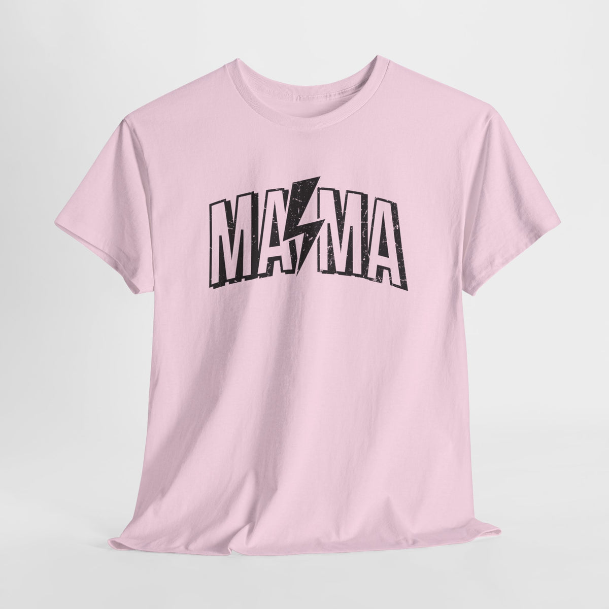Roze t-shirt met grote zwarte 'MAMA'-opdruk en ronde hals.