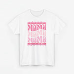 Wit T-shirt met roze “mama” print en sterren, op de borst.